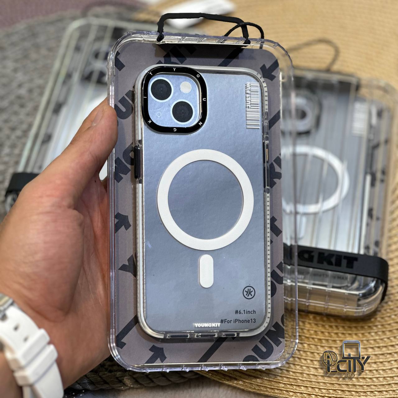 قاب یانگ کیت کریستال مگسیف سفید Youngkit Crystal magsafe White